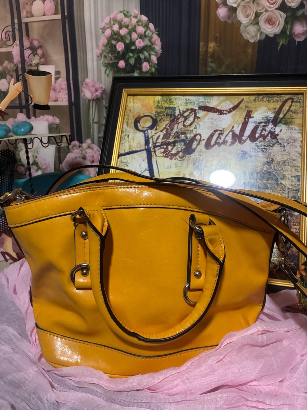 Gorgeous Women's purse – Stylish Everyday Handbag